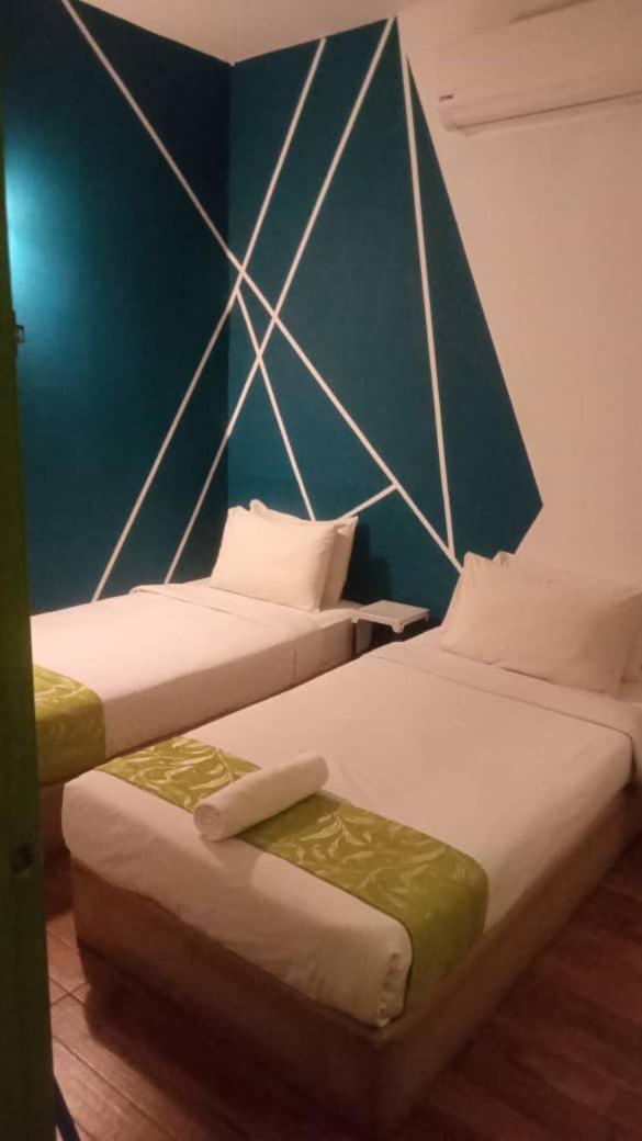 Olive Hotel Джохор-Бару Екстер'єр фото