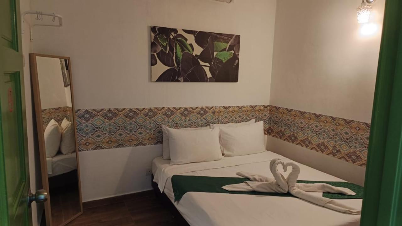 Olive Hotel Джохор-Бару Екстер'єр фото