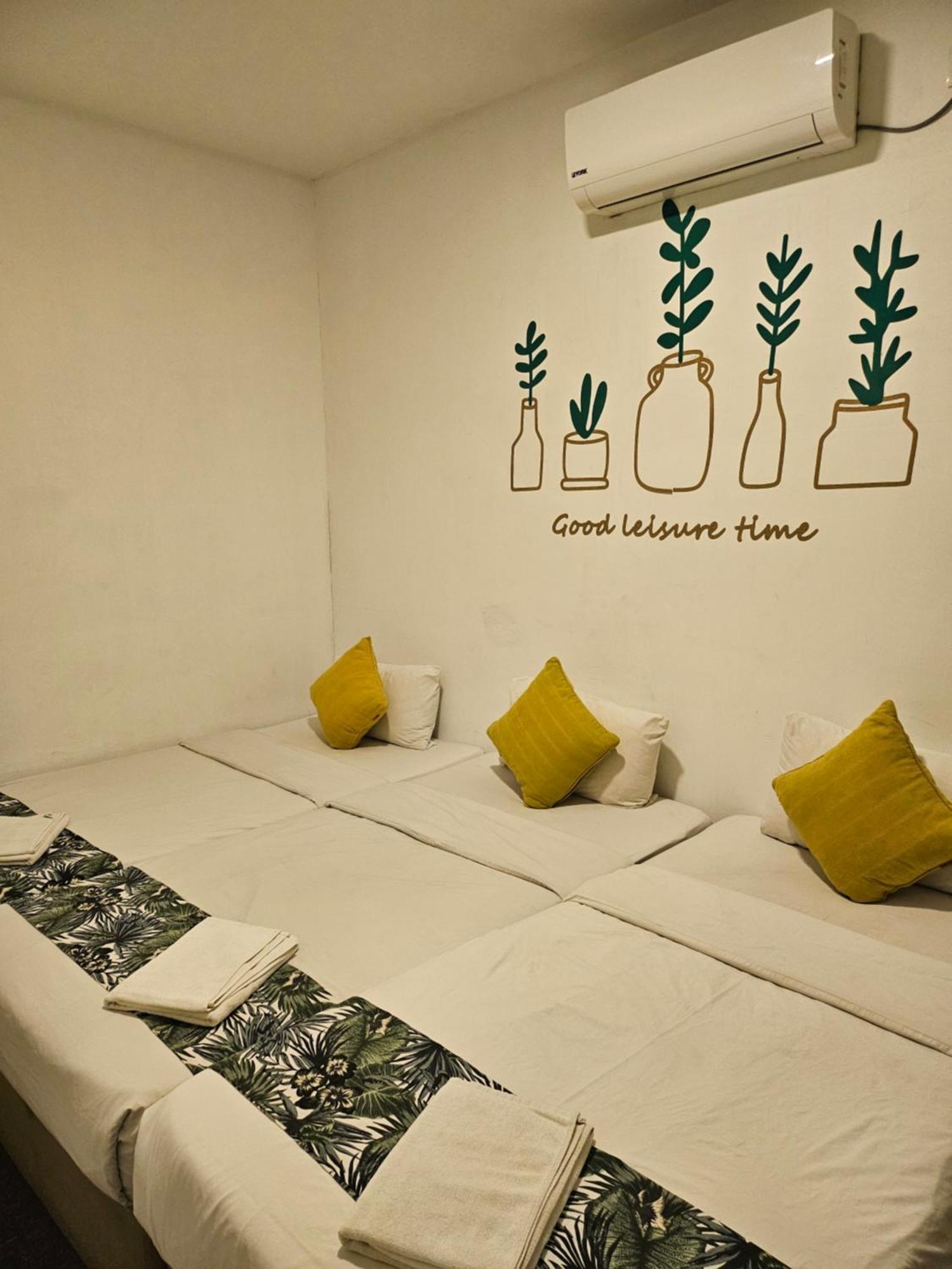 Olive Hotel Джохор-Бару Екстер'єр фото